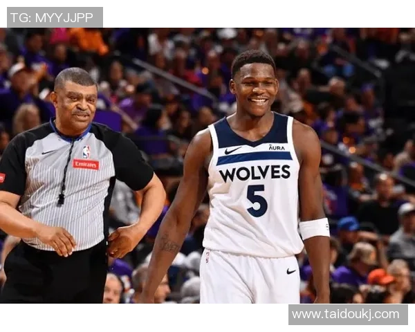 活塞与森林狼激战正酣精彩直播全程回顾与分析